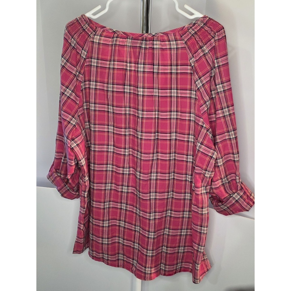 Women's Lane Bryant Pink Plaid Long Sleeve Pullover Blouse Size 18/20 - Picture 2 of 5